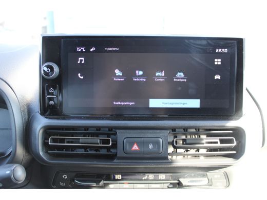 Citroën Berlingo 1.5 100pk L1 | VOORRAAD ACTIE! | 2,9% FINANCIAL LEASE! | Achteruitrijcamera | Navigatie By App | ... ActivLease financial lease