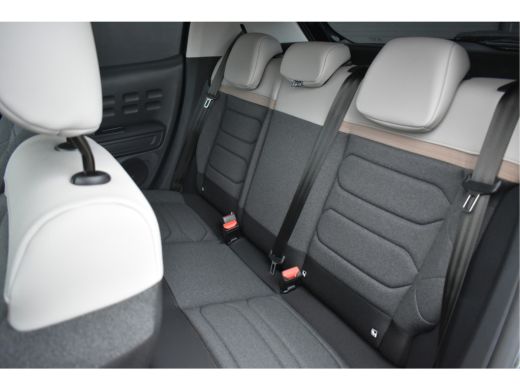 Citroën C3 1.2 PureTech Max 82pk | VOORRAAD-ACTIE | Navigatie | Stoelverwarming | Keyless Entry&Start | Perk... ActivLease financial lease