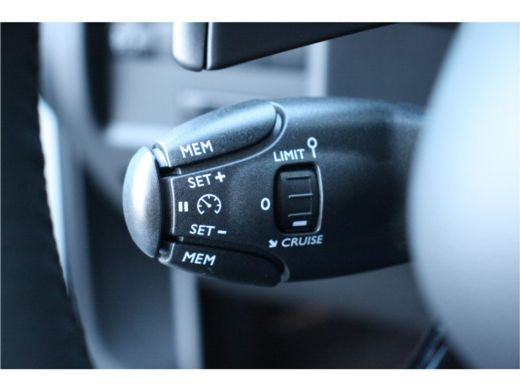 Citroën C5 Aircross 1.2 PURETECH 130PK FEEL | Automaat | Navi | Cruise | Camera | Parkeersensoren | | Achterbank vers... ActivLease financial lease