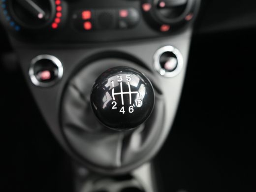 Fiat 500 Fiat 1.0 Hybrid | Airco | Centrale deurvergrendeling | DAB ontvanger ActivLease financial lease