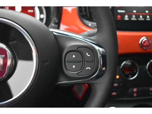 Fiat 500 Fiat 1.0 Hybrid Dolcevita Finale DEMO-DEAL! | Panoramadak | Apple Carplay | Android Auto | Parkee... ActivLease financial lease