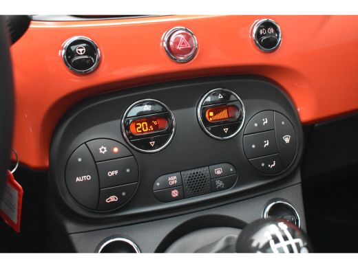 Fiat 500 Fiat 1.0 Hybrid Dolcevita Finale DEMO-DEAL! | Panoramadak | Apple Carplay | Android Auto | Parkee... ActivLease financial lease