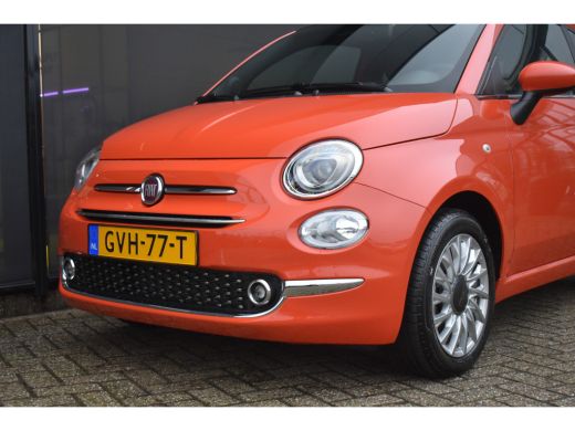 Fiat 500 Fiat 1.0 Hybrid Dolcevita Finale DEMO-DEAL! | Panoramadak | Apple Carplay | Android Auto | Parkee... ActivLease financial lease