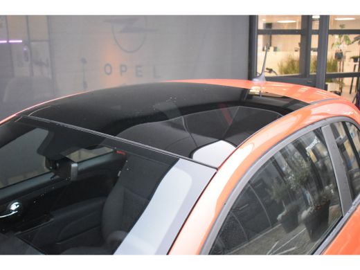 Fiat 500 Fiat 1.0 Hybrid Dolcevita Finale DEMO-DEAL! | Panoramadak | Apple Carplay | Android Auto | Parkee... ActivLease financial lease