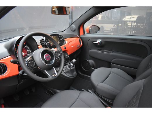 Fiat 500 Fiat 1.0 Hybrid Dolcevita Finale DEMO-DEAL! | Panoramadak | Apple Carplay | Android Auto | Parkee... ActivLease financial lease