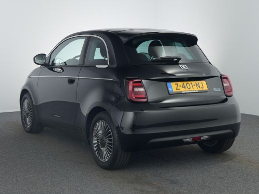 Fiat 500 42 kWh | Achteruitrijcamera | Airco (automatisch) | Apple Carplay/Android Auto|telefoonintegratie... ActivLease financial lease