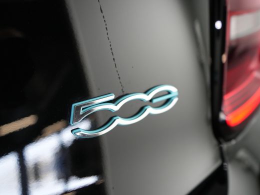Fiat 500 42 kWh | Achteruitrijcamera | Airco (automatisch) | Apple Carplay/Android Auto|telefoonintegratie... ActivLease financial lease