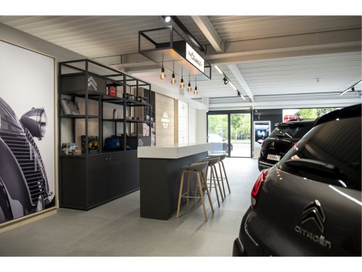 Fiat Doblò 1.5D L1 1000kg 130pk Automaat VOORRAAD-ACTIE! | Navigatie via App | Draadloos Apple Carplay & And... ActivLease financial lease