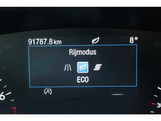 Ford Focus Wagon 1.0EB ST-LINE | NL-AUTO! | WINTERPACK | FULL LED | 18'' LMV | NAVI | CLIMA | CRUISE | DEALE... ActivLease financial lease