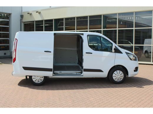 Ford Transit Custom 300 2.0 TDCI L1H1 Trend Navigatie, Camera, dode hoek detectie ActivLease financial lease