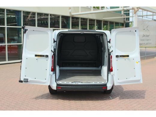 Ford Transit Custom 300 2.0 TDCI L1H1 Trend Navigatie, Camera, dode hoek detectie ActivLease financial lease