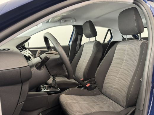 Opel Corsa Opel 1.2 Edition ActivLease financial lease