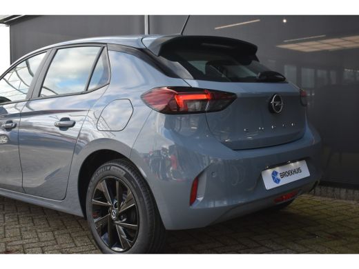 Opel Corsa 1.2 Edition VOORRAAD-ACTIE! | Navigatie by App | 16"LMV | Full-LED | Parkeersensoren | Apple Carp... ActivLease financial lease