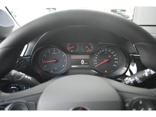 Opel Corsa 1.2 Edition VOORRAAD-ACTIE! | Navigatie by App | 16"LMV | Full-LED | Parkeersensoren | Apple Carp... ActivLease financial lease