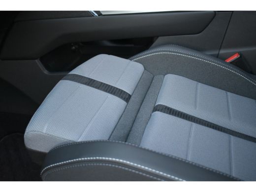 Opel Grandland Electric GS 73kWh DEMO-DEAL! | Schuif-/Kanteldak | Comfortstoelen | LED-Matrix | Stuur/Stoelverwarming | 3... ActivLease financial lease