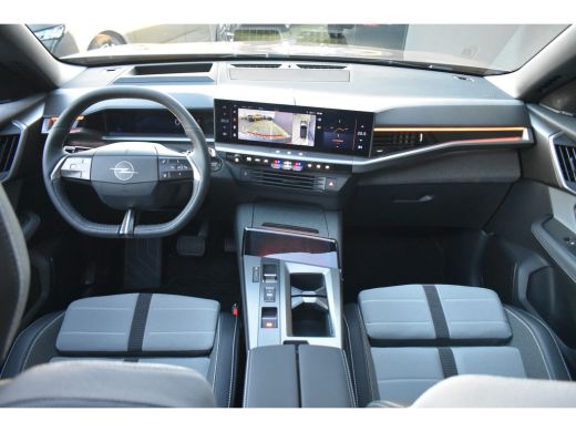 Opel Grandland Electric GS 73kWh DEMO-DEAL! | Schuif-/Kanteldak | Comfortstoelen | LED-Matrix | Stuur/Stoelverwarming | 3... ActivLease financial lease