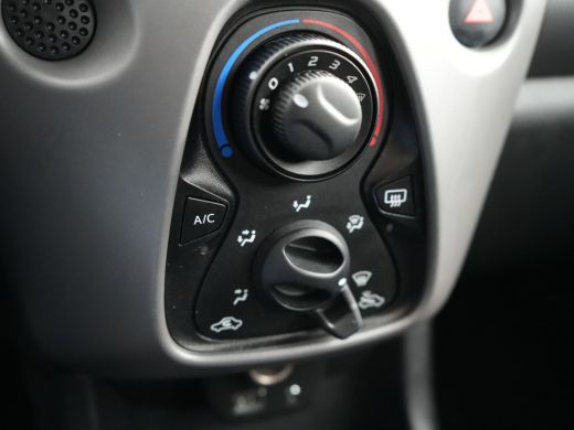 Peugeot 108 1.0 e-VTi Active | Airco | Bestuurdersstoel in hoogte verstelbaar | Elektrische ramen voor ActivLease financial lease