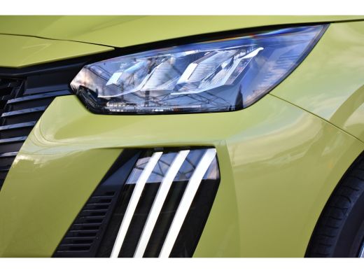 Peugeot 208 1.2 PureTech 75 Style | VOORRAAD-VOORDEEL !! | Navigatie By App | Parkeersensoren | Draadloos App... ActivLease financial lease