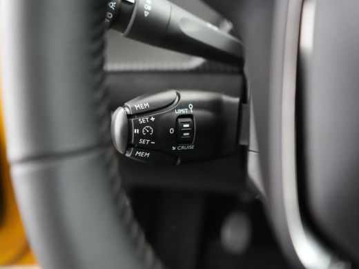Peugeot 208 1.2 PureTech Active Pack | Airco | Apple Carplay/Android Auto|telefoonintegratie premium | Cruise... ActivLease financial lease