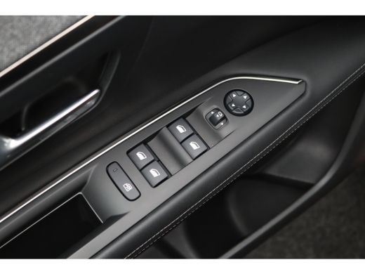 Peugeot 3008 Peugeot 1.2 PureTech Blue Lease Premium | Achteruitrijcamera | Elektrisch bedienbare achterklep m... ActivLease financial lease