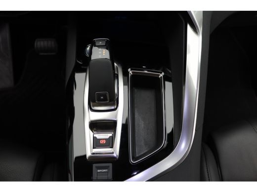 Peugeot 3008 Peugeot 1.2 PureTech Blue Lease Premium | Achteruitrijcamera | Elektrisch bedienbare achterklep m... ActivLease financial lease
