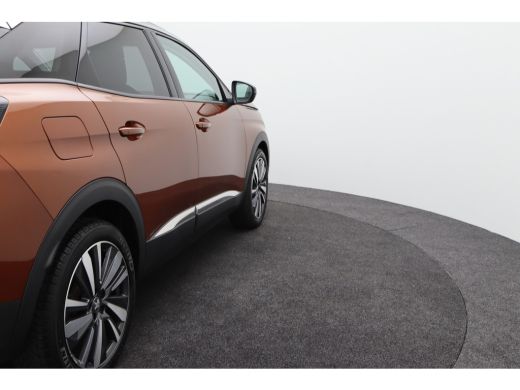 Peugeot 3008 Peugeot 1.2 PureTech Blue Lease Premium | Achteruitrijcamera | Elektrisch bedienbare achterklep m... ActivLease financial lease