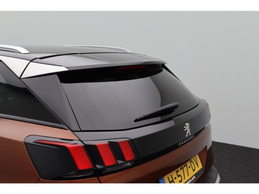 Peugeot 3008 Peugeot 1.2 PureTech Blue Lease Premium | Achteruitrijcamera | Elektrisch bedienbare achterklep m... ActivLease financial lease