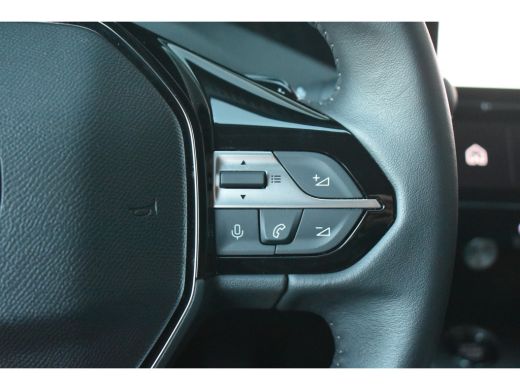 Peugeot 408 Peugeot 1.2 PureTech Allure Pack 130pk | Automaat | Navigatie | Stoelverwarming | Voorruitverwarm... ActivLease financial lease