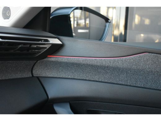 Peugeot 408 Peugeot 1.2 PureTech Allure Pack 130pk | Automaat | Navigatie | Stoelverwarming | Voorruitverwarm... ActivLease financial lease