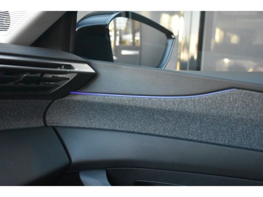 Peugeot 408 Peugeot 1.2 PureTech Allure Pack 130pk | Automaat | Navigatie | Stoelverwarming | Voorruitverwarm... ActivLease financial lease