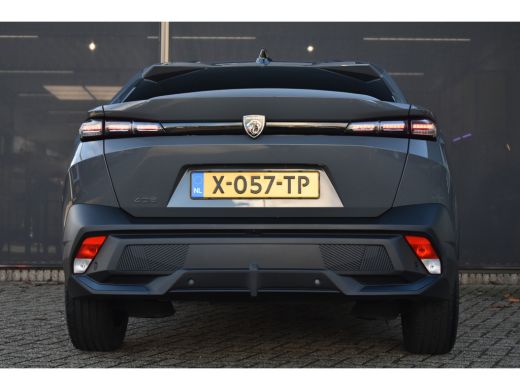 Peugeot 408 Peugeot 1.2 PureTech Allure Pack 130pk | Automaat | Navigatie | Stoelverwarming | Voorruitverwarm... ActivLease financial lease