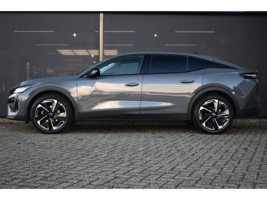 Peugeot 408 Peugeot 1.2 PureTech Allure Pack 130pk | Automaat | Navigatie | Stoelverwarming | Voorruitverwarm... ActivLease financial lease