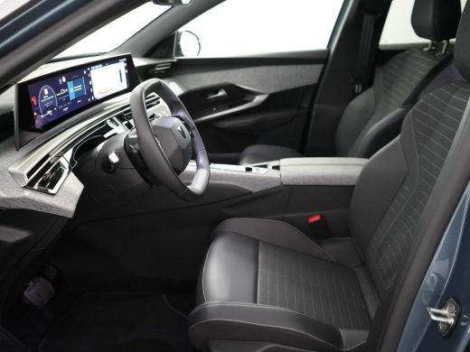 Peugeot E-3008 Allure 73 kWh | | 21" display | Adaptieve cruise | Clima | 360* Camera | AUTOMATIC ActivLease financial lease