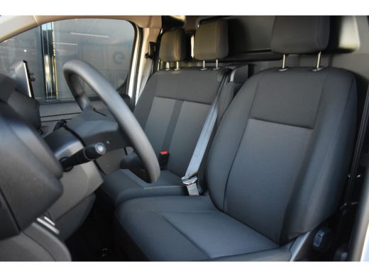 Peugeot Expert 2.0 L2 145pk VOORRAAD-ACTIE 2,9% FINANCIAL LEASE! | City NAV Pakket | Navigatie | Achteruitrijcam... ActivLease financial lease