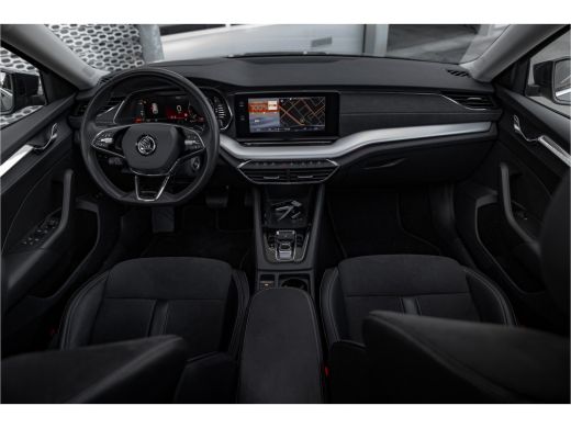 Skoda Octavia Combi 1.4 TSI iV PHEV 204 pk Business Edition Plus | Panoramadak | Camera | HUD | Carplay ActivLease financial lease