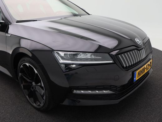 Skoda Superb Combi 1.4 TSI 218 Pk Automaat iV Sportline Business | Full LED | Panoramadak | Trekhaak | 19 Inch... ActivLease financial lease