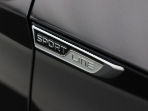 Skoda Superb Combi 1.4 TSI 218 Pk Automaat iV Sportline Business | Full LED | Panoramadak | Trekhaak | 19 Inch... ActivLease financial lease