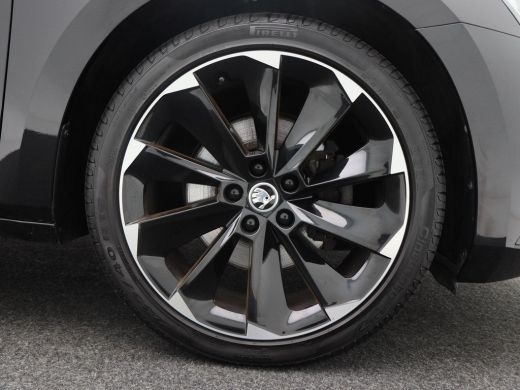 Skoda Superb Combi 1.4 TSI 218 Pk Automaat iV Sportline Business | Full LED | Panoramadak | Trekhaak | 19 Inch... ActivLease financial lease