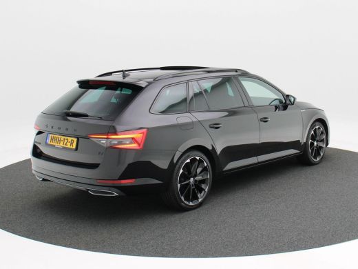 Skoda Superb Combi 1.4 TSI 218 Pk Automaat iV Sportline Business | Full LED | Panoramadak | Trekhaak | 19 Inch... ActivLease financial lease