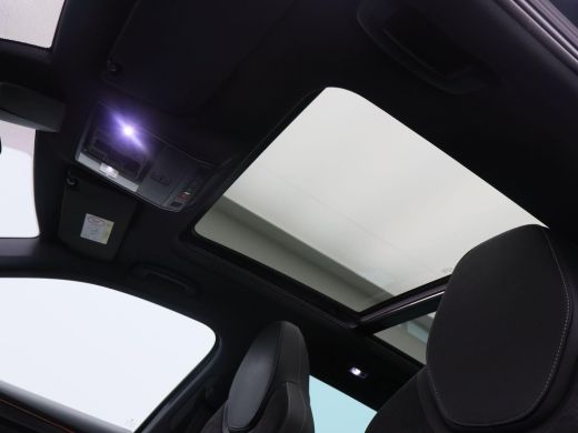 Skoda Superb Combi 1.4 TSI 218 Pk Automaat iV Sportline Business | Full LED | Panoramadak | Trekhaak | 19 Inch... ActivLease financial lease