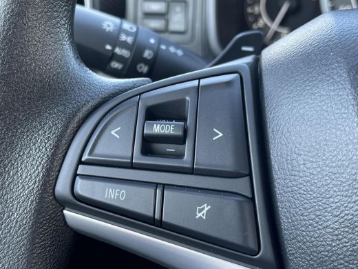 Suzuki Ignis 1.2 Smart Hybrid Select Stoelverwarming | Apple CarPlay & Android Auto | Verwarmbare buitenspiege... ActivLease financial lease
