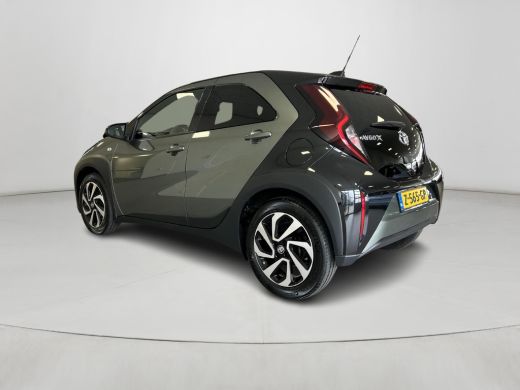 Toyota Aygo X 1.0 VVT-i MT Pulse (Caplay Navigatie - Adaptive Cruise) ActivLease financial lease