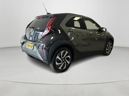 Toyota Aygo X 1.0 VVT-i MT Pulse (Caplay Navigatie - Adaptive Cruise) ActivLease financial lease