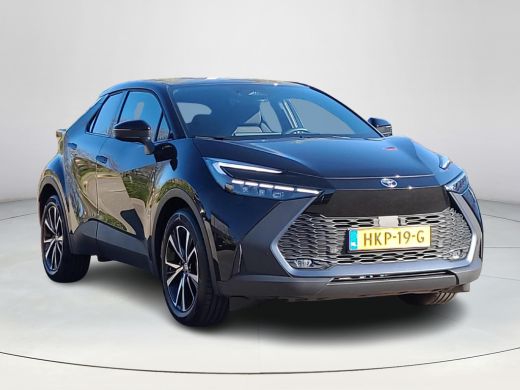 Toyota C-HR 1.8 Hybrid 140 First Edition | Stuur/Ruitverwarming | Elektr. klep | Apple CarPlay | Rijklaarprij... ActivLease financial lease