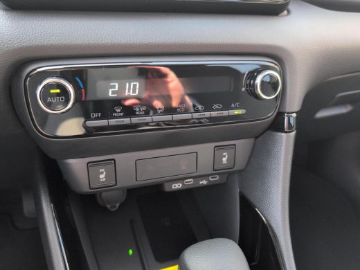 Toyota Yaris 1.5 Hybrid 115 Dynamic Apple Carplay | Android Auto | NIEUWE AUTO ActivLease financial lease