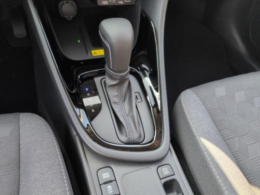 Toyota Yaris 1.5 Hybrid 115 Dynamic Apple Carplay | Android Auto | NIEUWE AUTO ActivLease financial lease