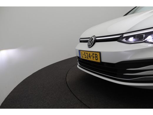 Volkswagen Golf 1.5 eTSI Style | Automaat | Full-Led | Panoramadak | Clima | Parkeersensoren | | Airconditioning ... ActivLease financial lease