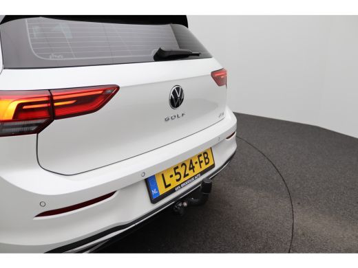 Volkswagen Golf 1.5 eTSI Style | Automaat | Full-Led | Panoramadak | Clima | Parkeersensoren | | Airconditioning ... ActivLease financial lease