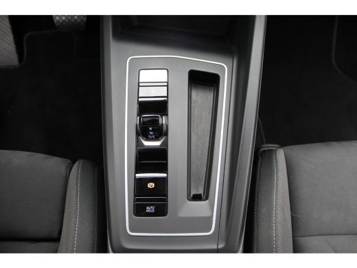 Volkswagen Golf 1.5 eTSI Style | Automaat | Full-Led | Panoramadak | Clima | Parkeersensoren | | Airconditioning ... ActivLease financial lease