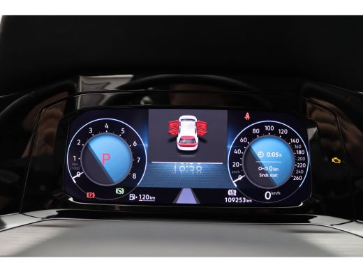 Volkswagen Golf 1.5 eTSI Style | Automaat | Full-Led | Panoramadak | Clima | Parkeersensoren | | Airconditioning ... ActivLease financial lease